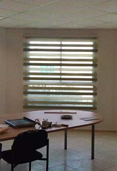 Office Motorized Blinds Installation In Los Angeles