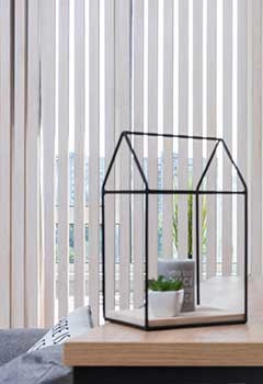 Custom Motorized Vertical Blinds Near Davenport Park